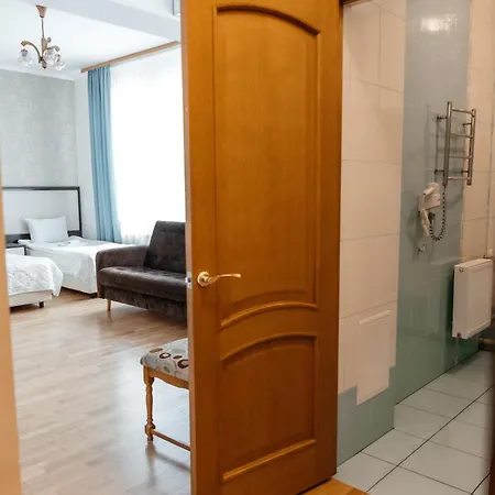 プィーサンカ ホテル