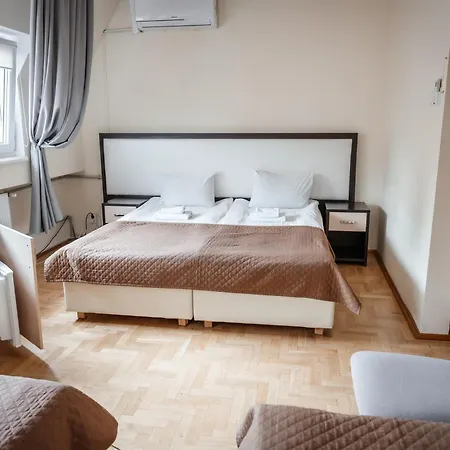 ホテル プィーサンカ